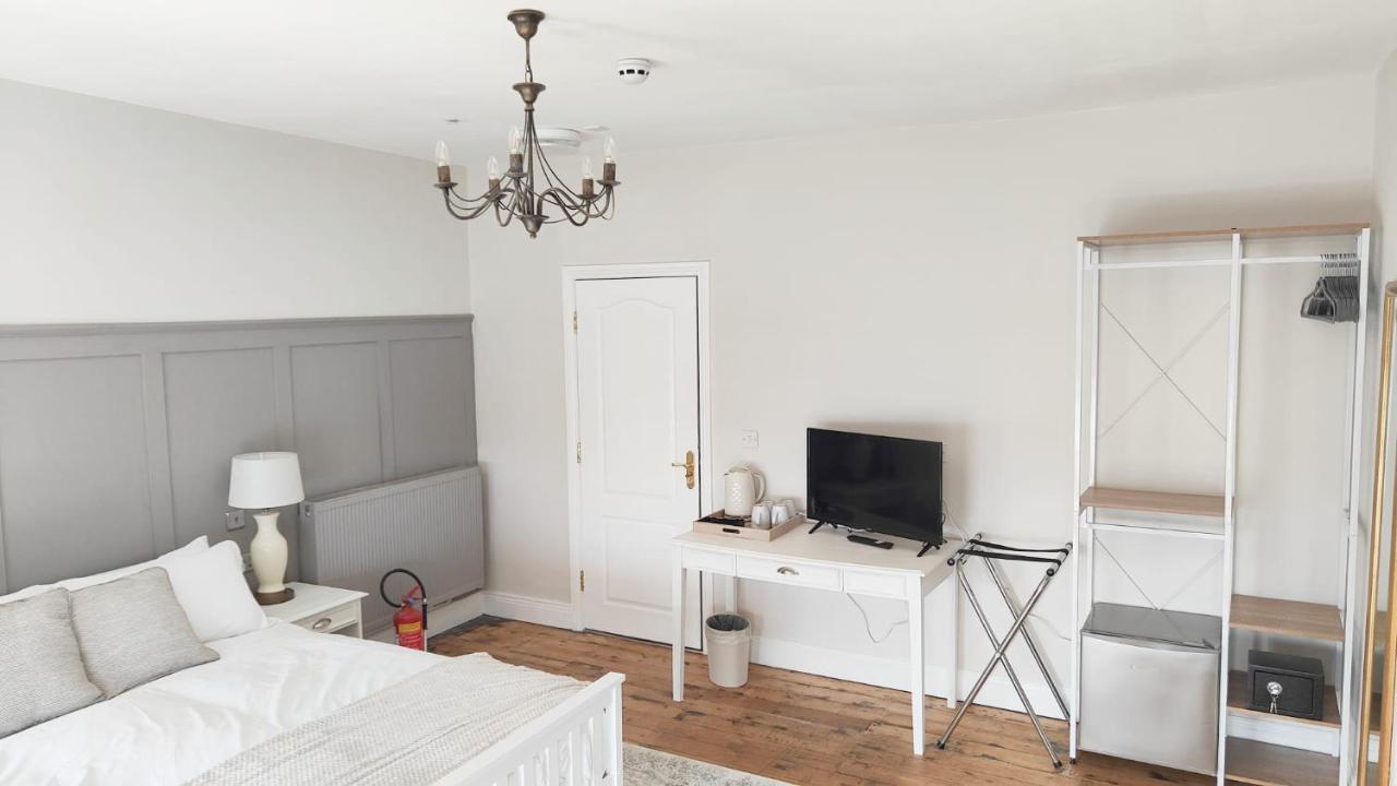 Londonderrys Bar And Accommodation Seaham Esterno foto